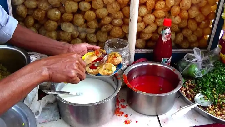 Món Ăn Đường Phố Ấn Độ