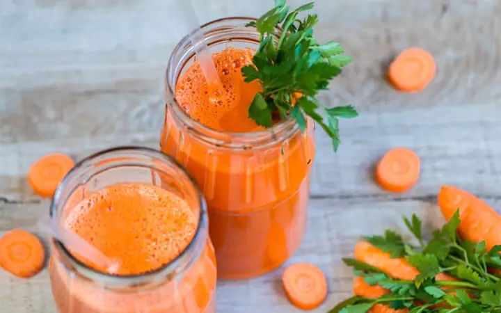 Nước Ép Cần Tây Và Cà Chua Nước Ép Cần Tây Và Cà Chua
