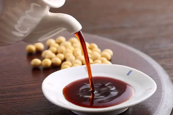Nước Tương Và Xì Dầu