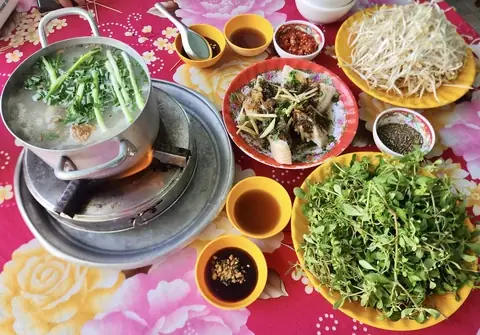Quán Cháo Cá Miền Tây