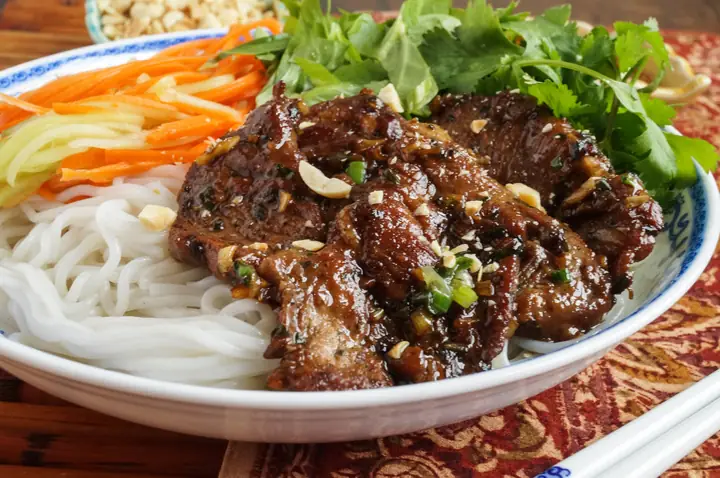 Rice Vermicelli With Grilled Pork