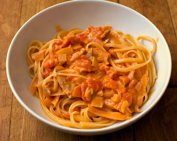 Smoked Salmon Pasta Tomato Sauce