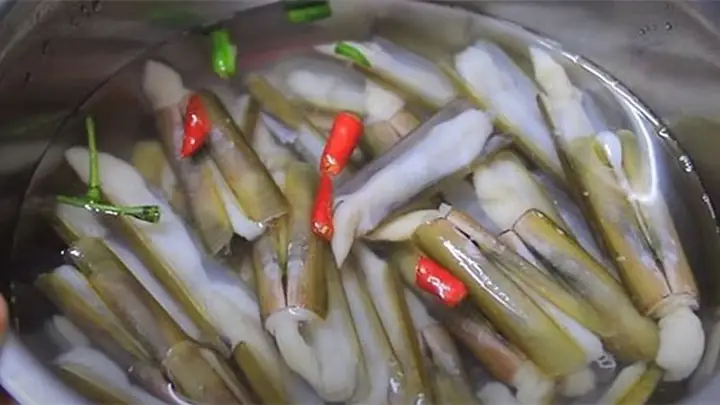 Sơ Chế Ốc Móng Tay
