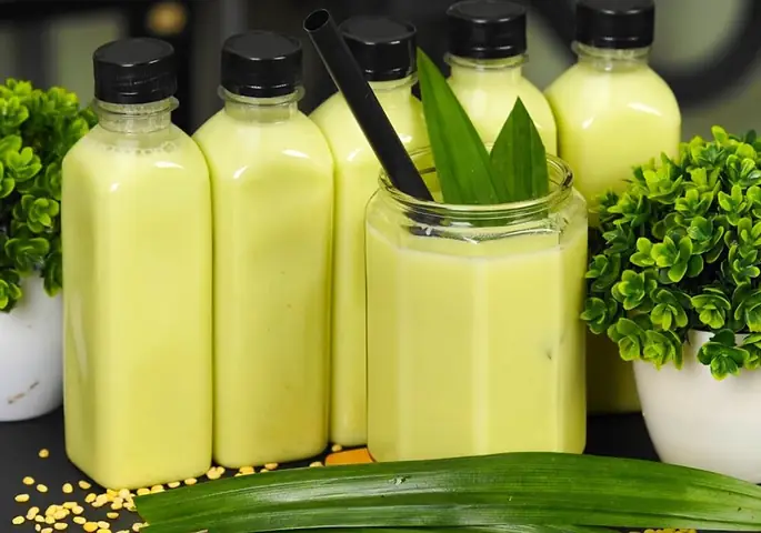 Sữa Đậu Xanh Lá Dứa