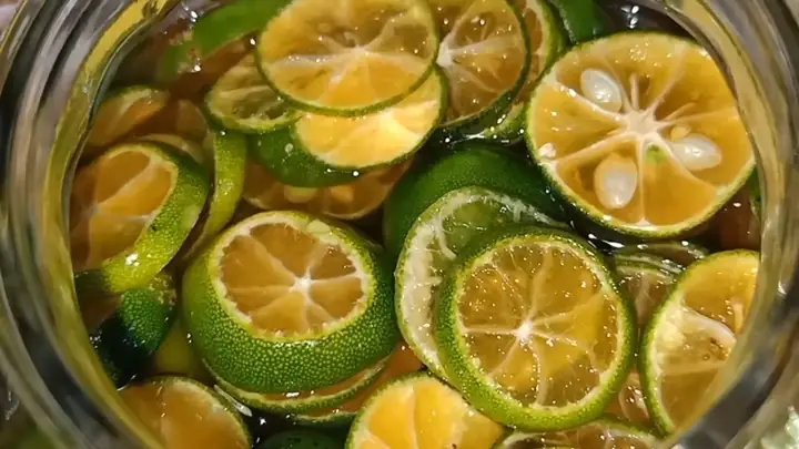 Tắc Ngâm Mật Ong Đường Phèn
