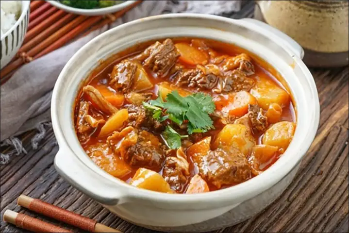 Thịt Bò Hầm Rau Củ Cho Bé