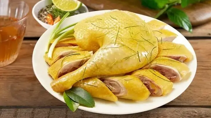 Thịt Gà Xào Tỏi Có Sao Không