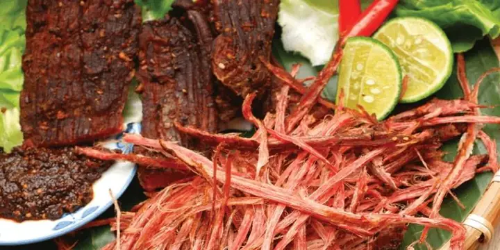 Thịt Lợn Gác Bếp Cách Ăn