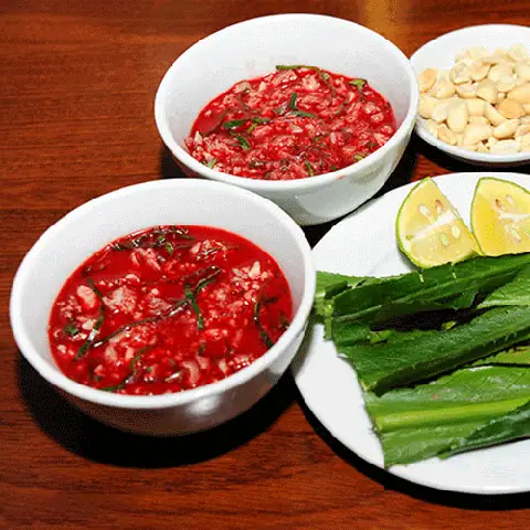 Tiết Canh Vịt Không Đông