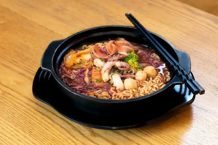 Gói Mì Cay Samyang Bao Nhiêu Calo