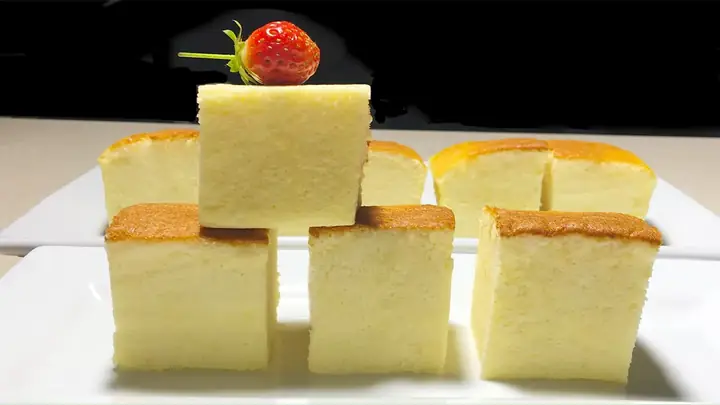 Bánh Bông Lan Nhân Sữa Chua