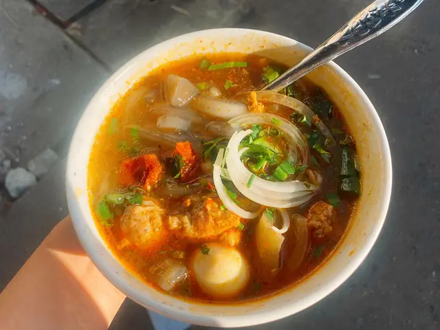 Bánh Canh Bột Lộn Huế