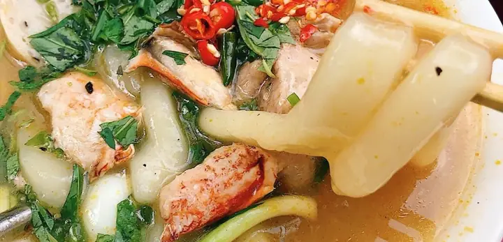 Bánh Canh Cua Bột Gạo Huế