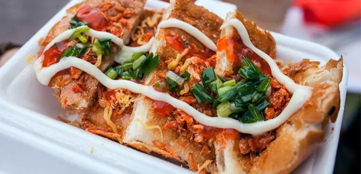 Bánh Mì Nướng Ớt Đỏ