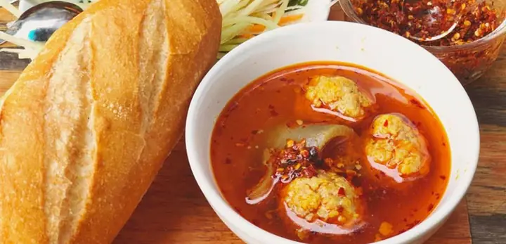 Bánh Mì Xíu Mại Chén