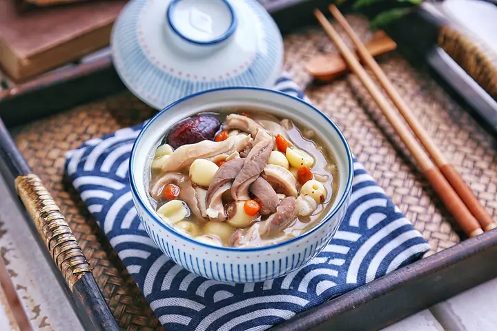 Bao Tử Hầm Hạt Sen