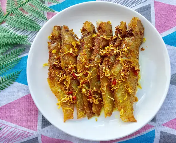 Cá Đối Chiên Sả Ớt