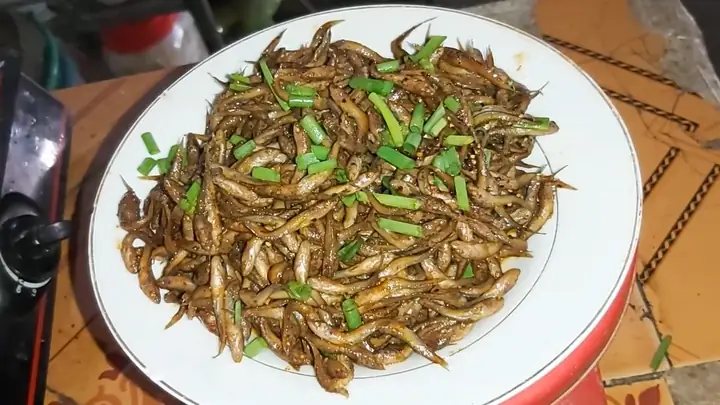 Cá Lòng Ròng Kho Tiêu