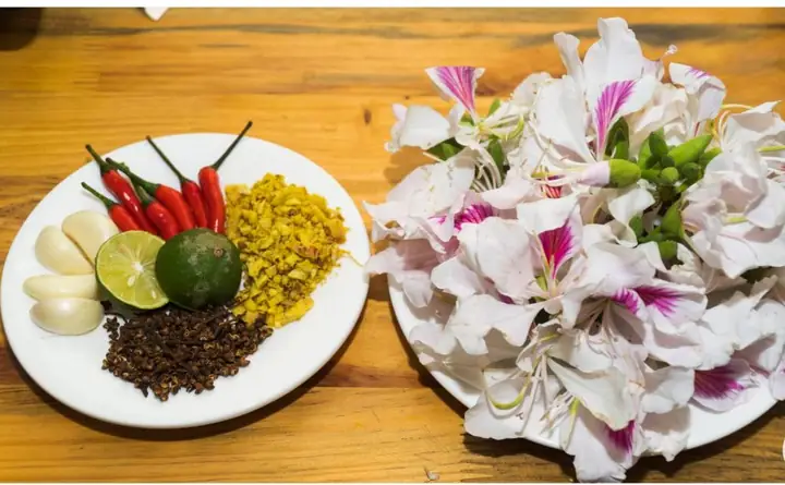 Các Món Ăn Từ Hoa Ban