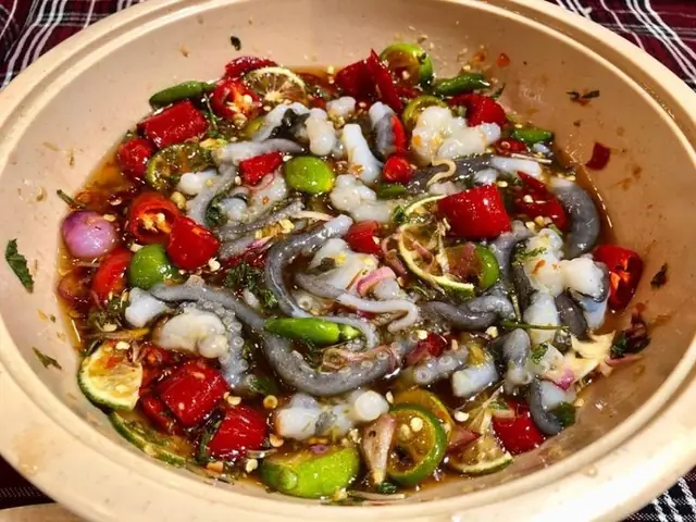 Cách Ăn Bạch Tuộc Sống