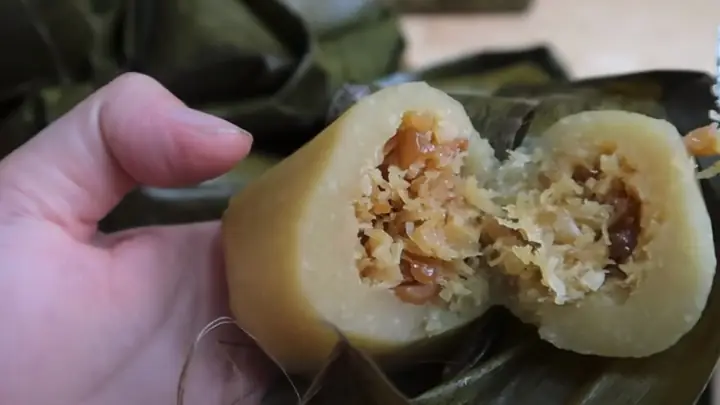 Cách Làm Bánh Củ Mì Nhân Dừa