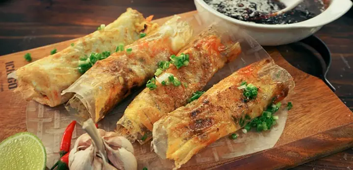 Cách Làm Bánh Tráng Mắm Ruốc
