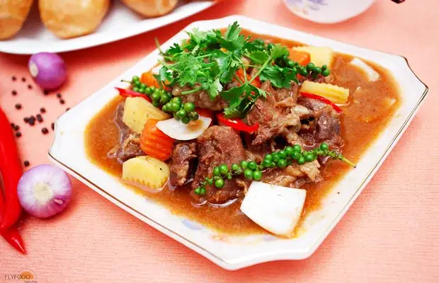 Cách Làm Bò Hầm Tiêu Xanh