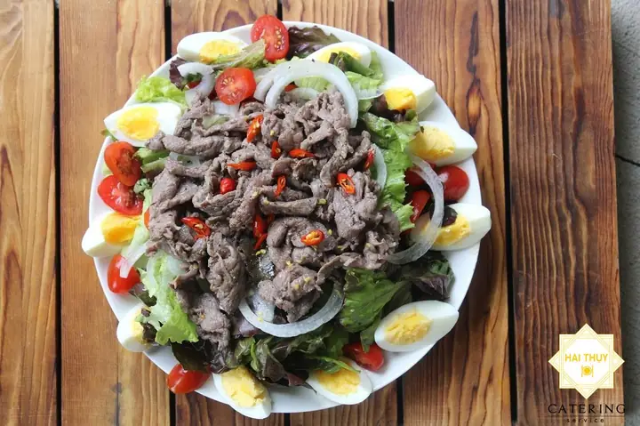 Cách Làm Bò Trộn Salad