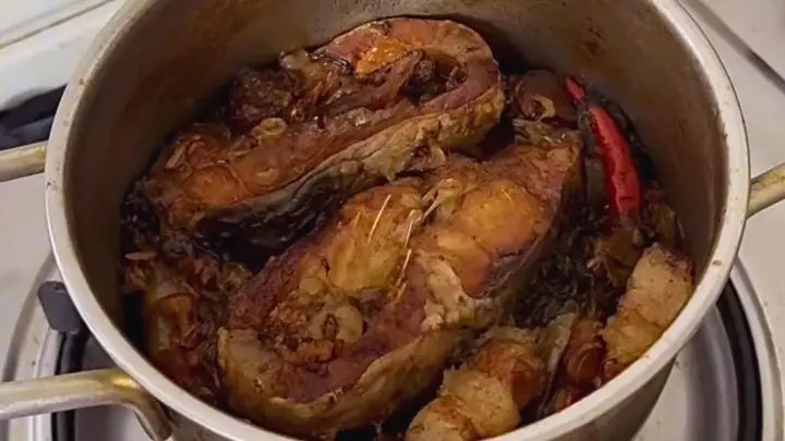 Cách Làm Cá Chép Kho Dưa Cải