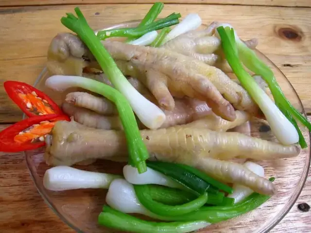 Cách Làm Chân Gà Xào Hành