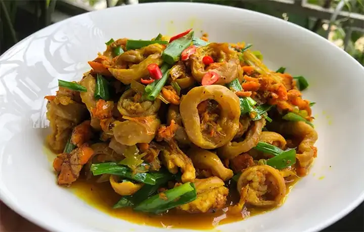 Cách Làm Lòng Già Xào Nghệ