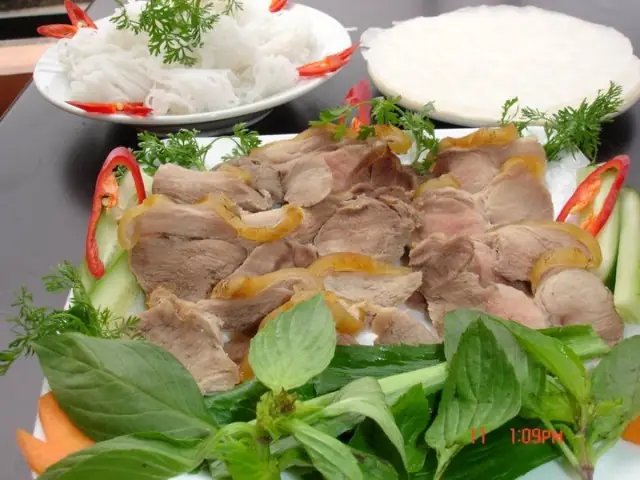 Cách Làm Món Thịt Lợn Hấp Sả
