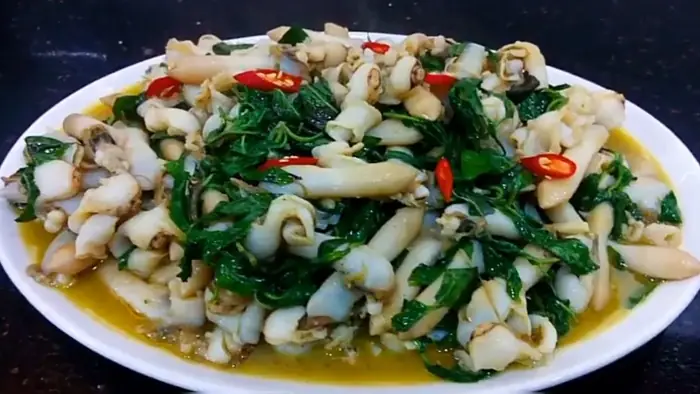 Cách Làm Ốc Móng Tay Xào Lá Lốt