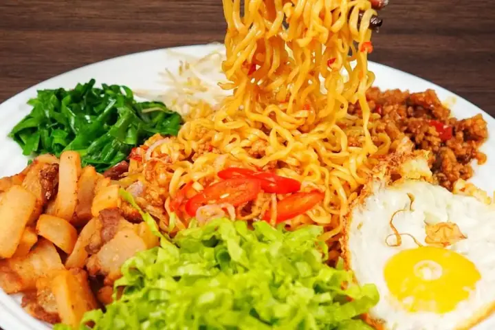 Cách Làm Sốt Mì Trộn Tóp Mỡ