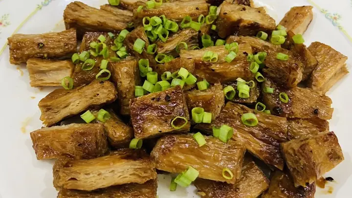 Cách Làm Sườn Non Chay Khìa Nước Dừa