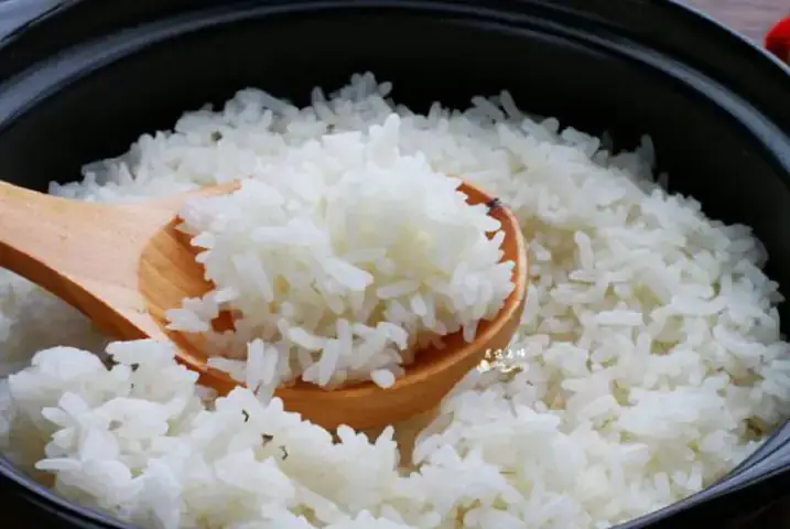 Cách Lường Nước Nấu Cơm