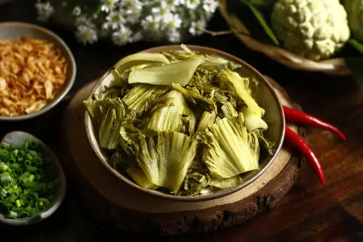 Cách Muối Dưa Chua Miền Bắc