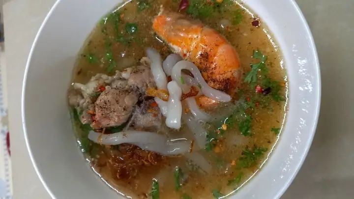 Cách Nấu Bánh Canh Bột Lọc Xương Heo