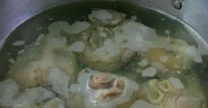 Cách Nấu Bánh Canh Chả Cá Giò Heo