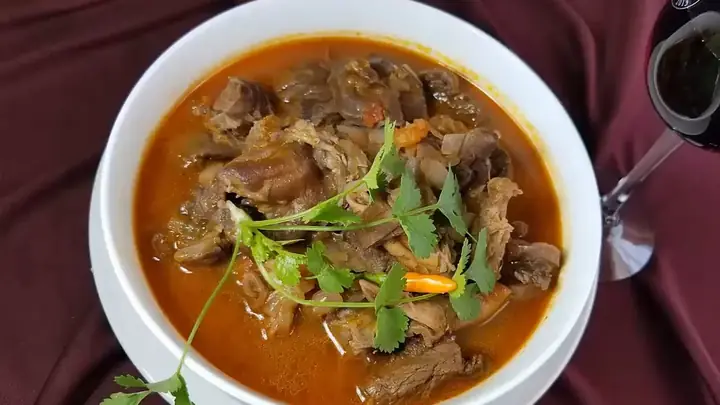 Cách Nấu Bò Sốt Vang Kiểu Pháp