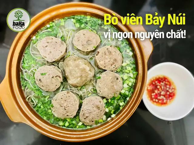 Cách Nấu Bò Viên Chấm Bánh Mì