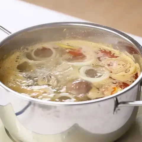 Cách Nấu Bún Bò Đà Lạt