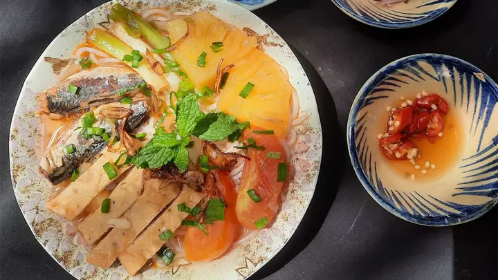 Cách Nấu Bún Cá Hộp