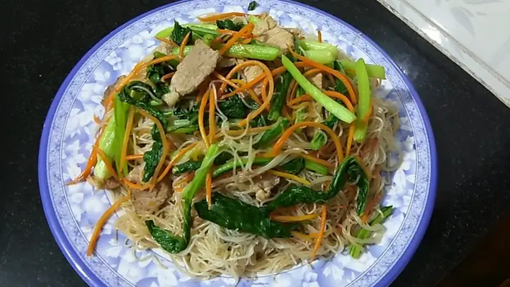 Cách Nấu Bún Gạo Xào