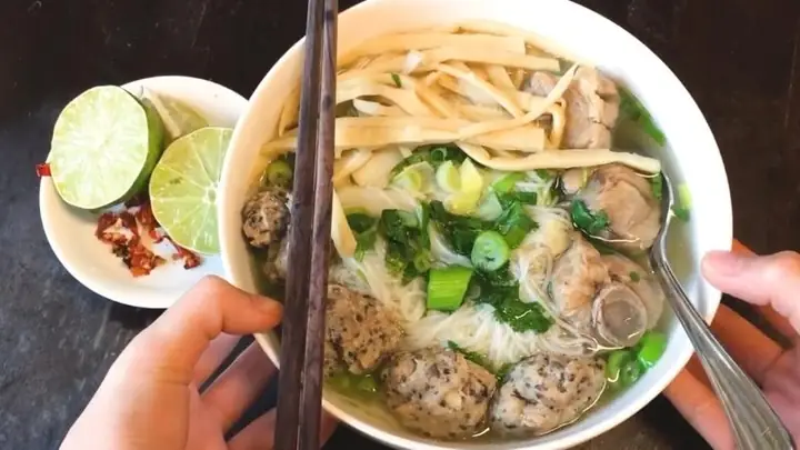 Cách Nấu Bún Măng Mọc