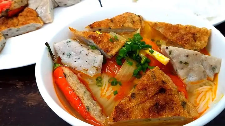 Cách Nấu Bún Riêu Chả Cá
