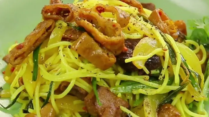 Cách Nấu Bún Xào Nghệ