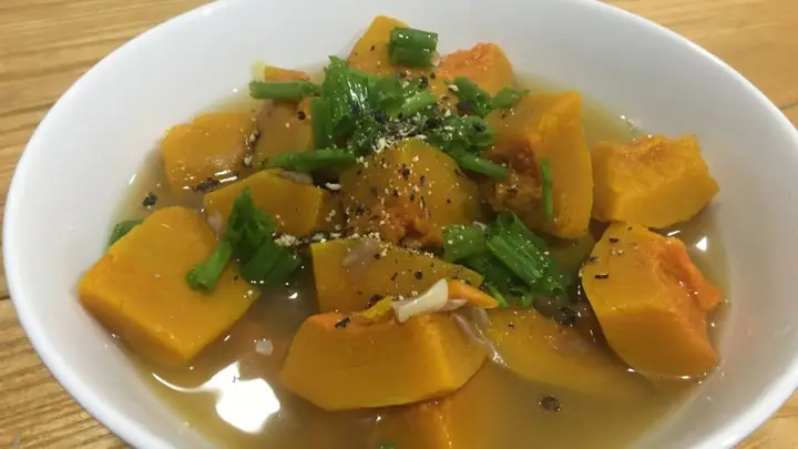 Cách Nấu Canh Bí Đỏ Với Lạc