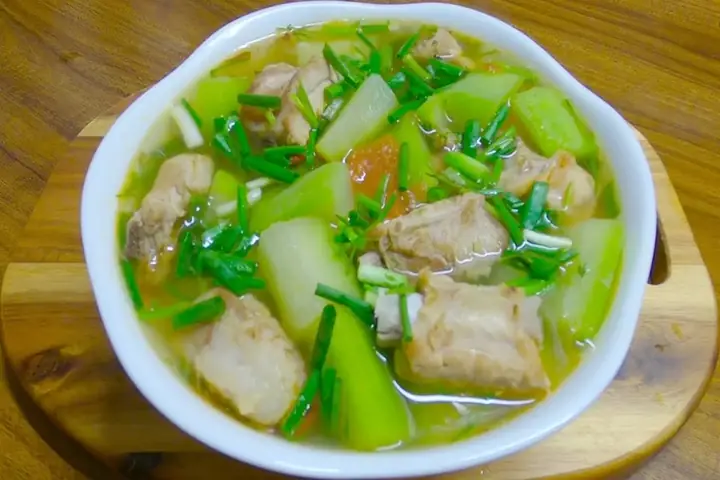 Cách Nấu Canh Bí Sườn