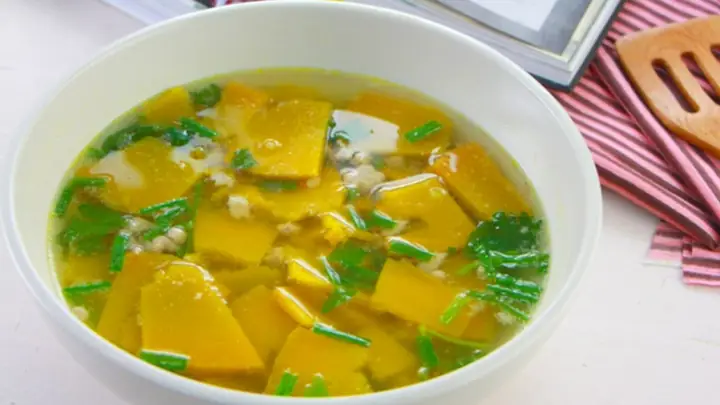 Cách Nấu Canh Bí Với Thịt Băm